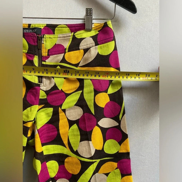 Ideology Linen Cotton blend leaf mural capris pants Sz 4 - Picture 10 of 11